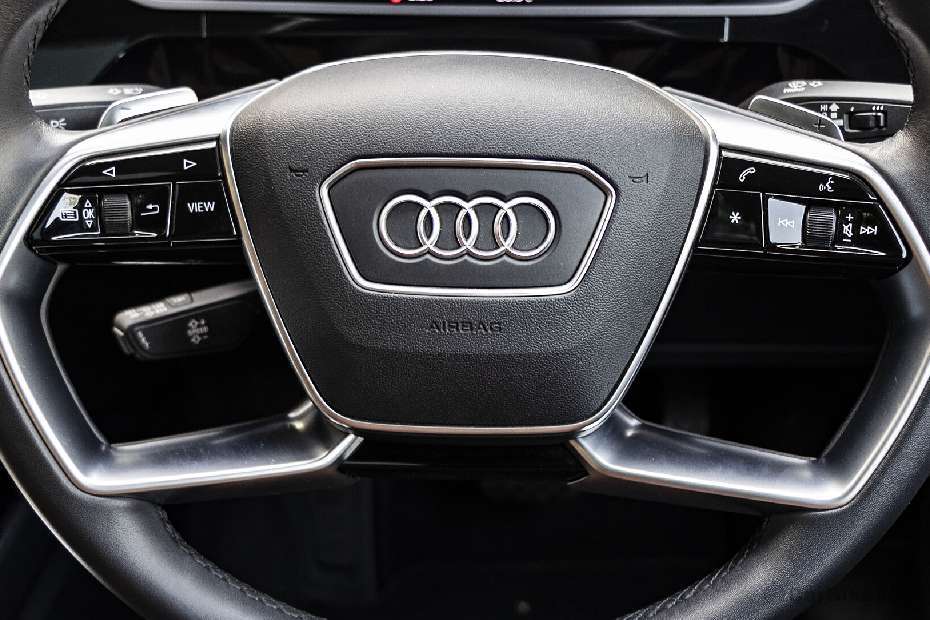 Audi E-tron Sportback Steering Wheel Audi E-tron Sportback Steering Wheel