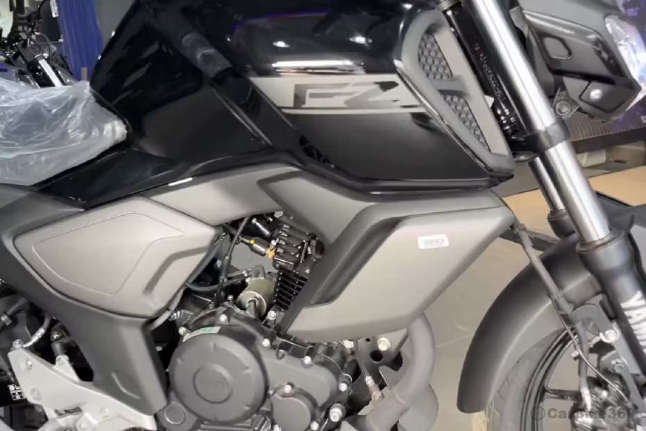 Yamaha FZ-FI Version 3.0 images Yamaha FZ-FI Version 3.0 images