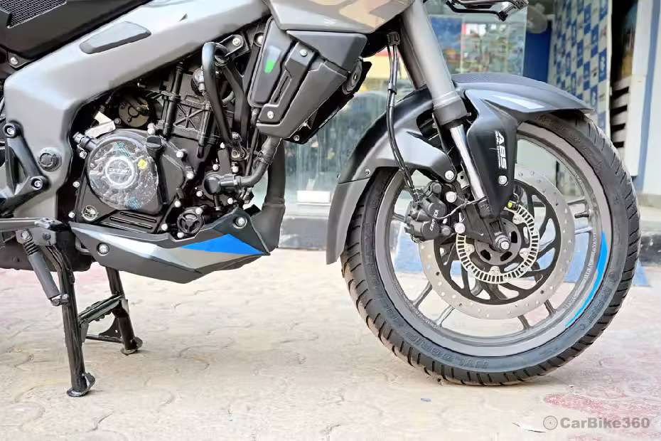 Bajaj Pulsar NS200 images Bajaj Pulsar NS200 images