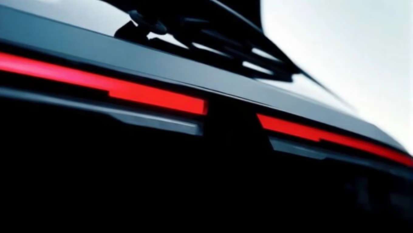 Renault India Drops Compelling Teaser For The Next-Gen Duster Ahead Of India Launch Audio