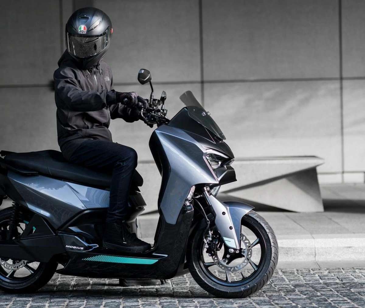 TVS M1-S