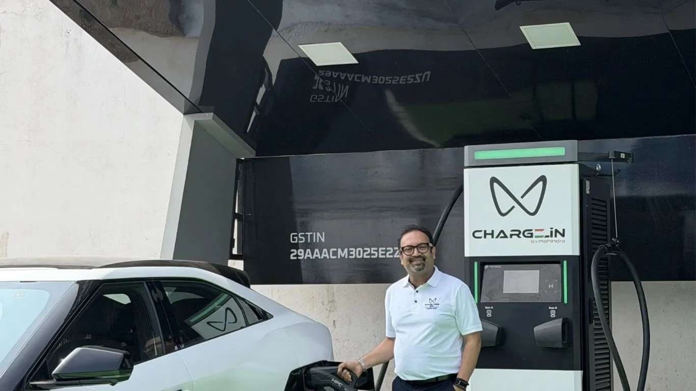 Mahindra Charge-iN Station