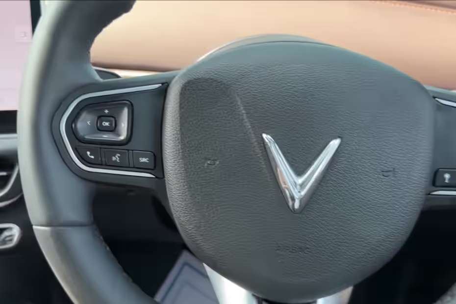 VinFast VF 6 Steering Wheel Left Side Control Buttons VinFast VF 6 Steering Wheel Left Side Control Buttons