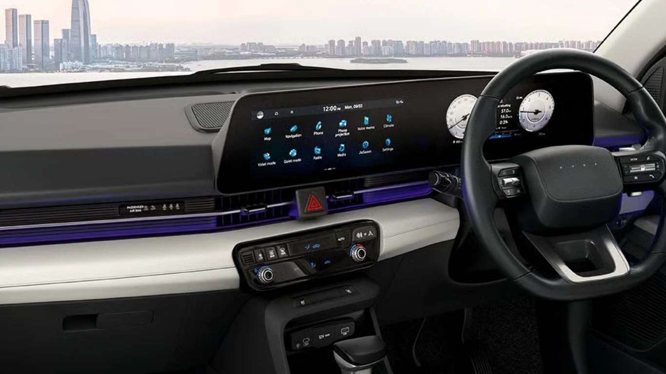Hyundai Verna Interiors