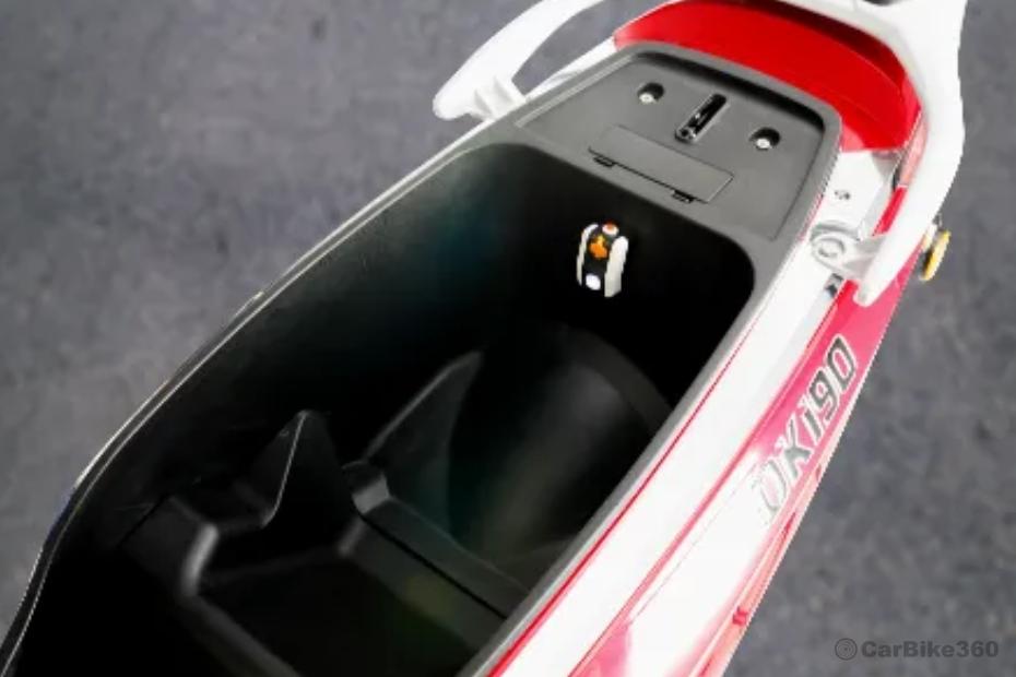 Okinawa Okhi90 Ample Storage Space Okinawa Okhi90 Ample Storage Space