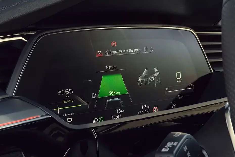 Audi Q8 e-tron Infotainment System Audi Q8 e-tron Infotainment System