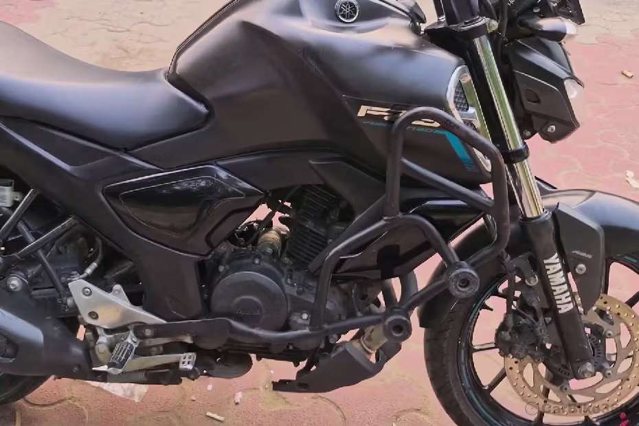 Yamaha FZS-FI V3 images Yamaha FZS-FI V3 images