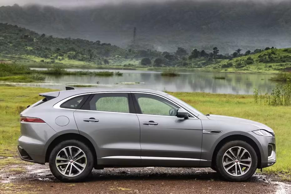 Jaguar F-Pace Right Side View Jaguar F-Pace Right Side View