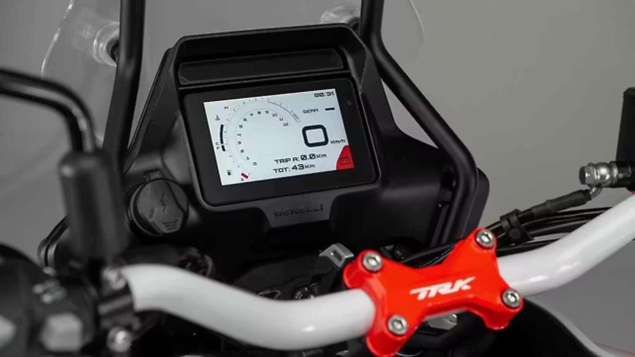 Benelli TRK 602 X Display