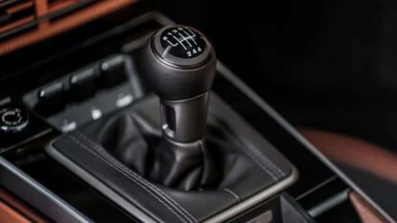 Mastering Manual and Automatic Transmissions
