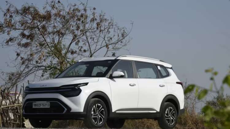 Kia Carens price hiked across all variants in India Kia Carens price hiked across all variants in India