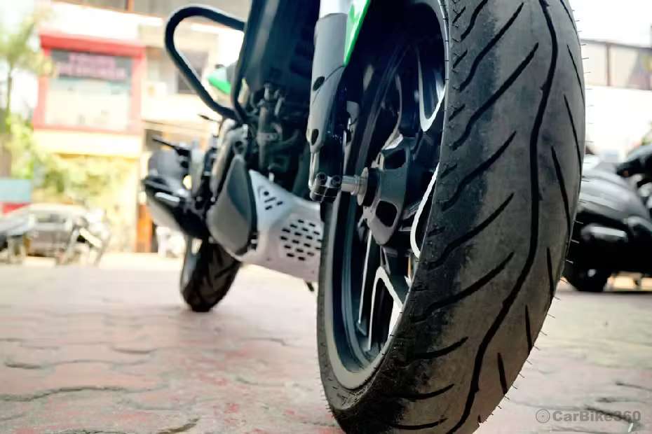 बजाज डॉमिनार 400 images बजाज डॉमिनार 400 images