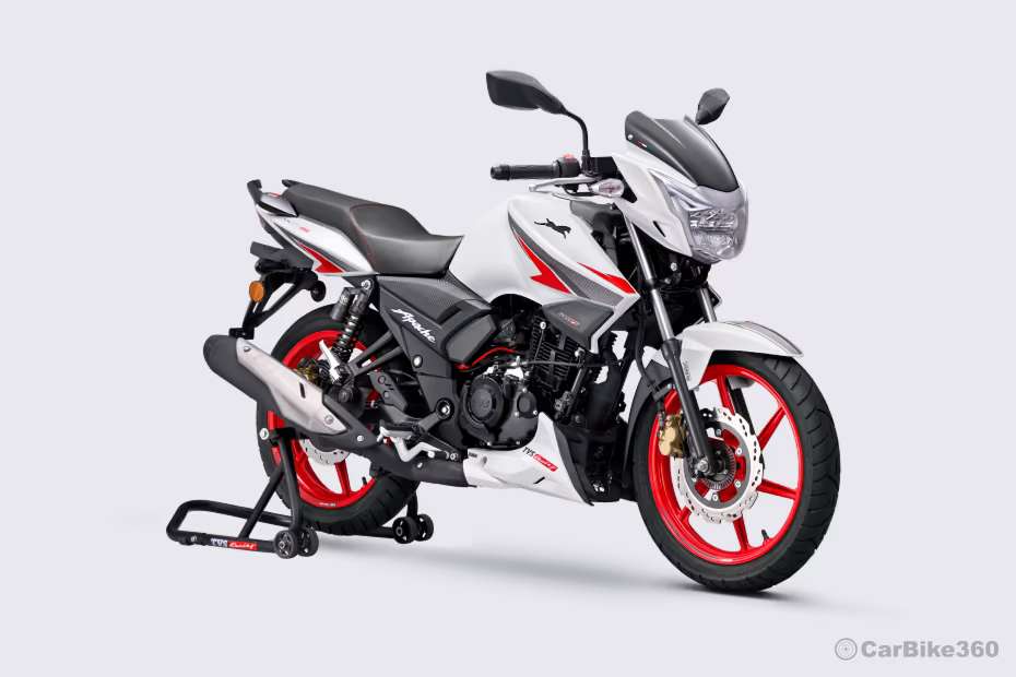 TVS Apache RTR 160 Right Side Front Three Quarter TVS Apache RTR 160 Right Side Front Three Quarter