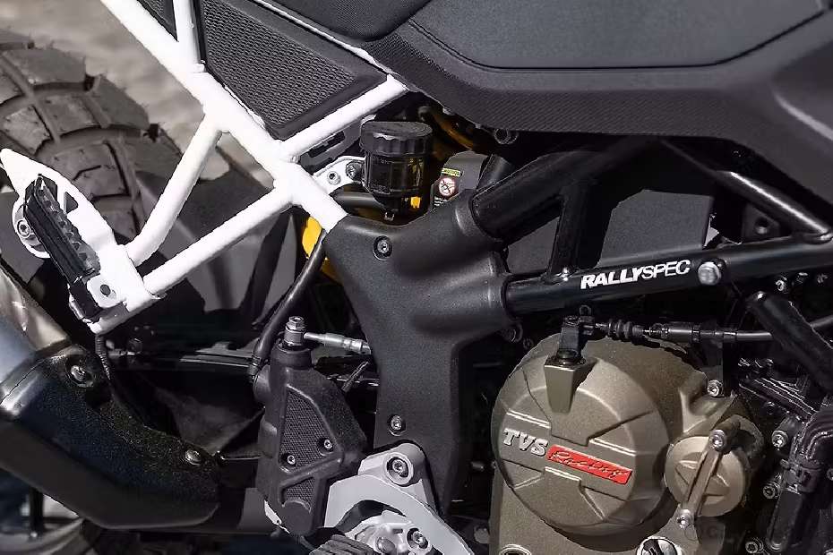 TVS Apache RTX 300 images TVS Apache RTX 300 images