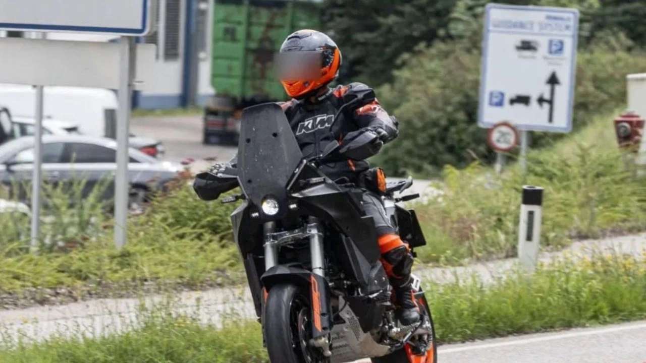 KTM 990 SMT- Design