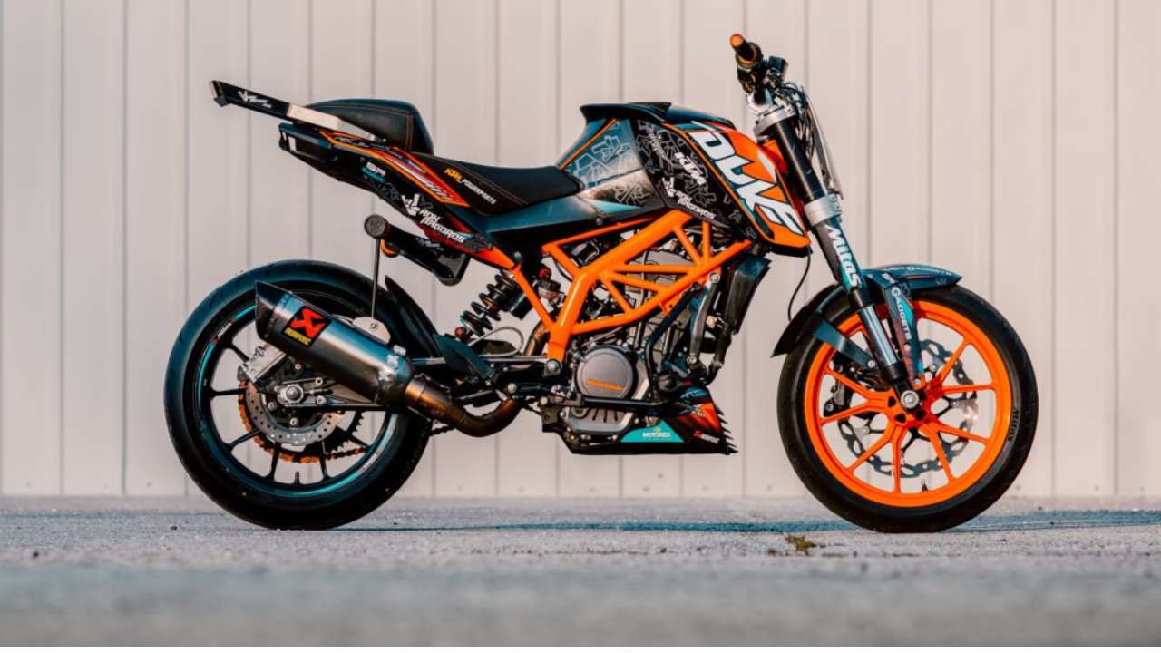 KTM Duke