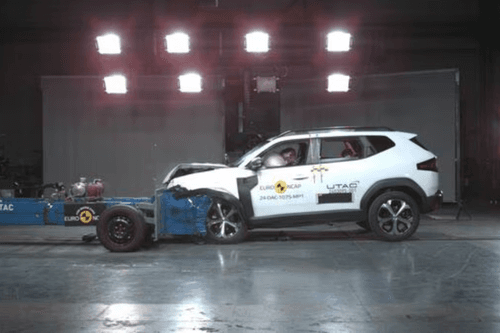 New Renault Duster's Euro NCAP Performance: 3 Stars for India-Bound SUV New Renault Duster NCAP Testing.png