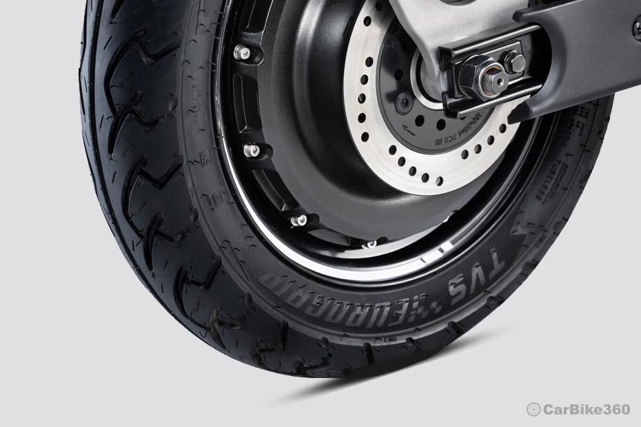 Numeros Diplos Max Plus Rear Tyre Numeros Diplos Max Plus Rear Tyre