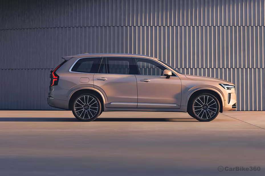 Volvo XC90 Right Side View Volvo XC90 Right Side View