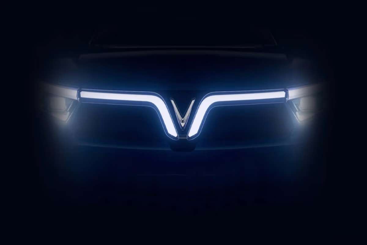 VinFast Enters India with VF 6 & VF 7 EVs: Premium Tech, Local Assembly, Big Promise Audio