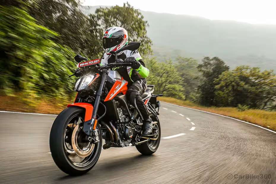 KTM 650 Duke Left Front Three Quarter KTM 650 Duke Left Front Three Quarter