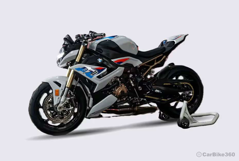 BMW S 1000 R Left Front Three Quarter BMW S 1000 R Left Front Three Quarter