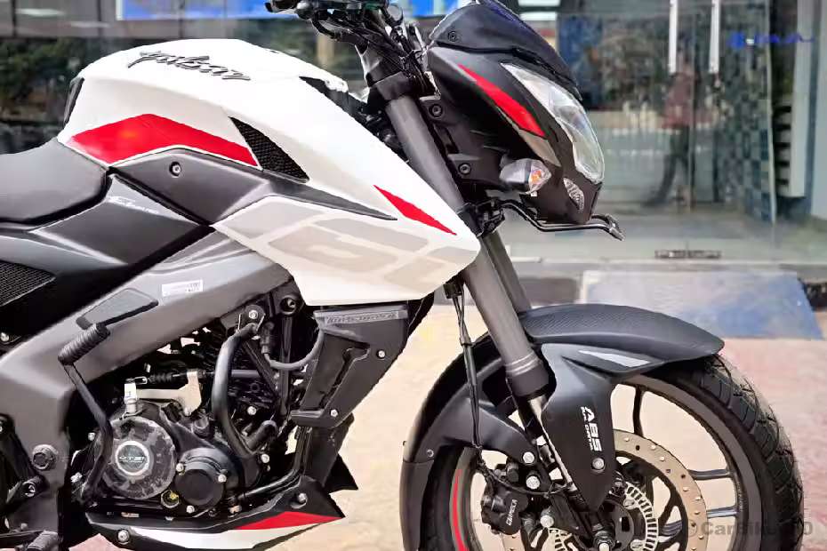 Bajaj Pulsar NS160 images Bajaj Pulsar NS160 images
