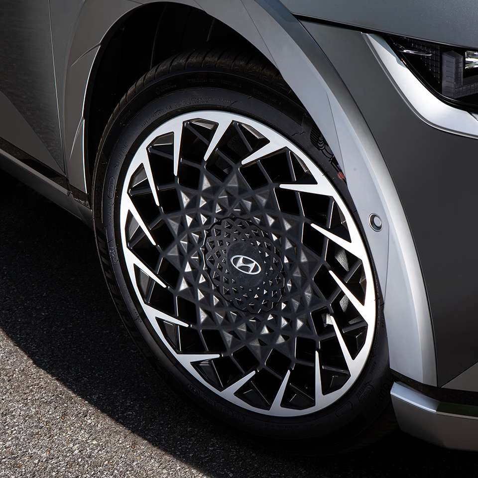 Different EV car tyres