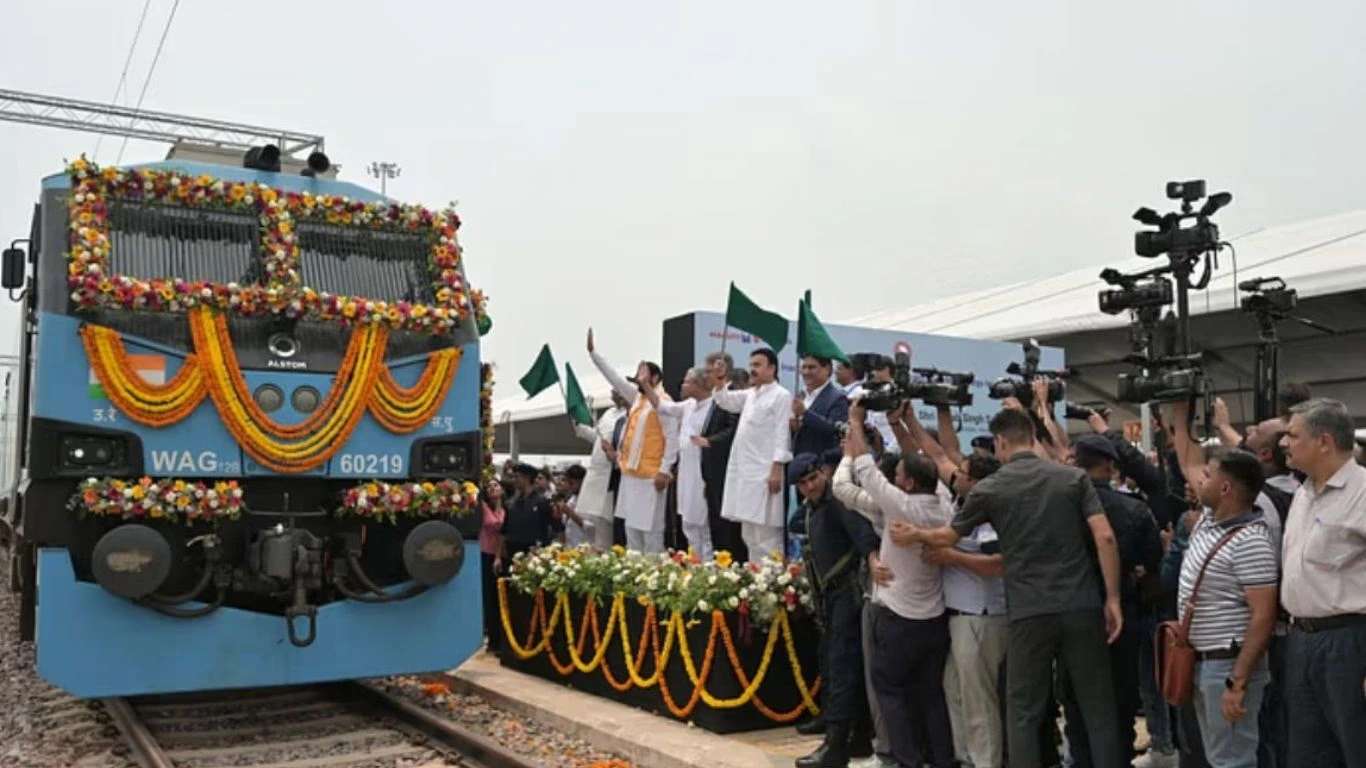 Maruti Suzuki Manesar Rail Siding Dispatches 1 Lakh Vehicles in 9 Months