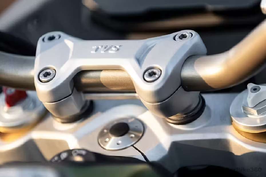 TVS Apache RTX 300 images TVS Apache RTX 300 images
