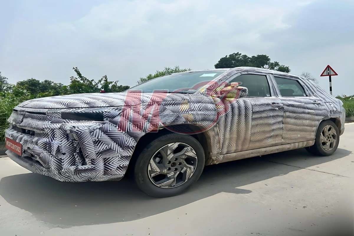 Maruti Escudo
