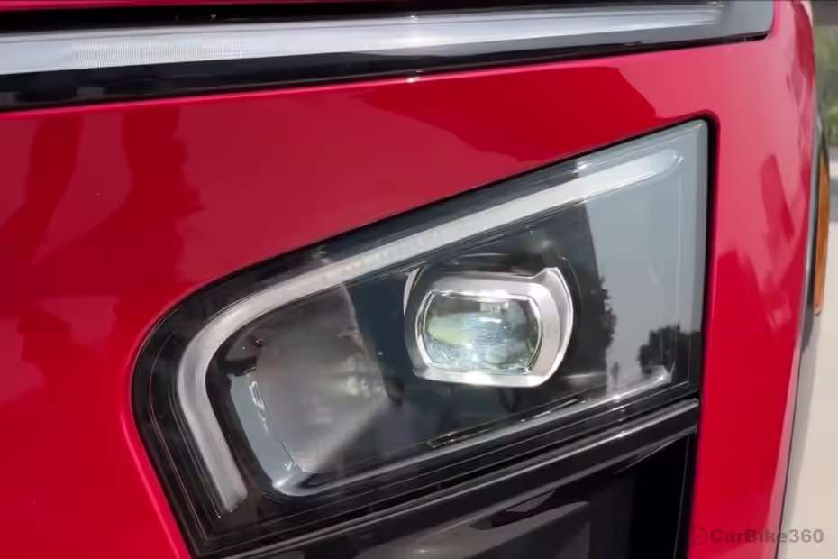 VinFast VF 7 Headlight VinFast VF 7 Headlight