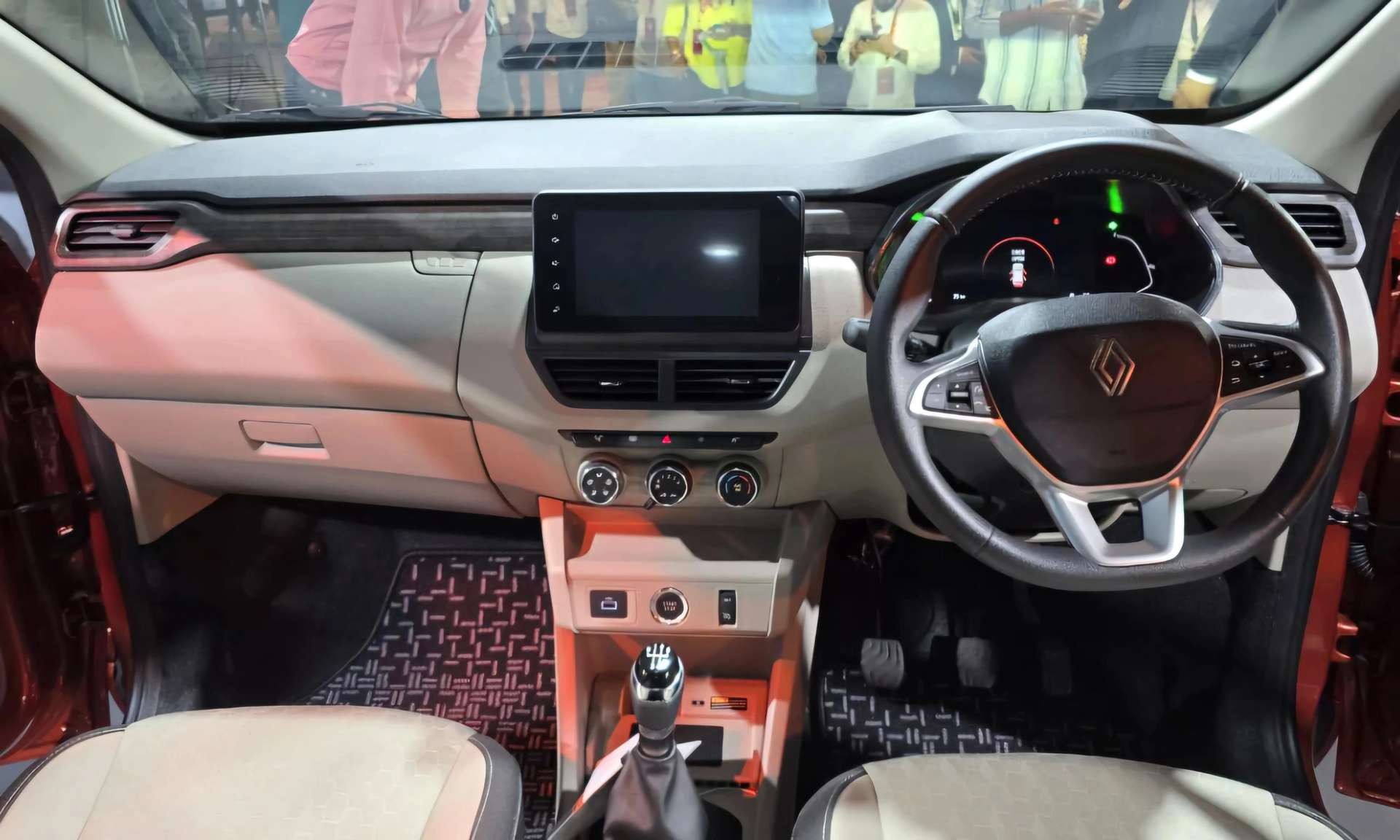 Renault Triber Facelift Interior