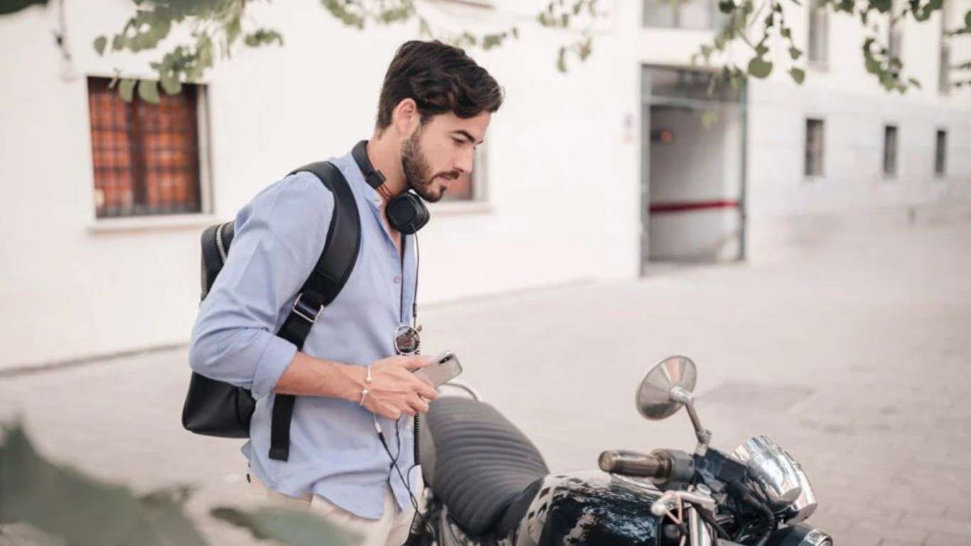 Smart Buyer’s Guide: How to Choose & Own Your First Bike Without Regrets 