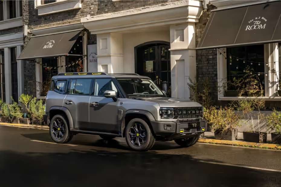 JSW Motors Jetour T2 Right Fornt Design View JSW Motors Jetour T2 Right Fornt Design View