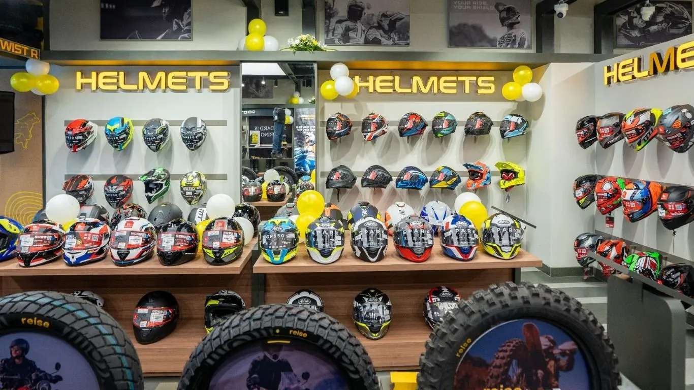 ReiseMoto Launches Alpinestars Riding Gear in India