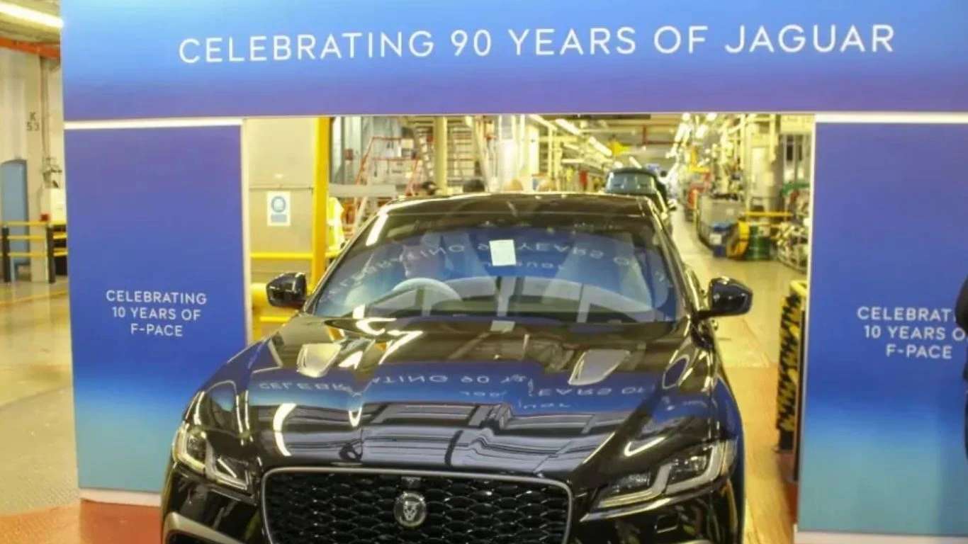 Jaguar F-Pace