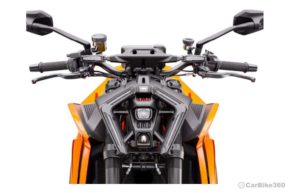KTM 1390 Super Duke R Front View KTM 1390 Super Duke R Front View