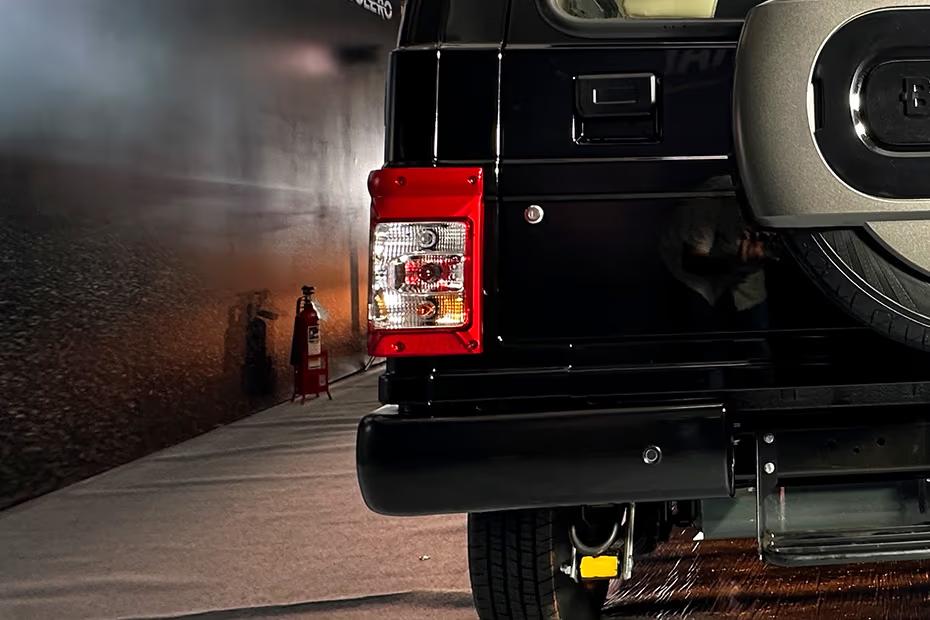Mahindra Bolero Taillight Mahindra Bolero Taillight