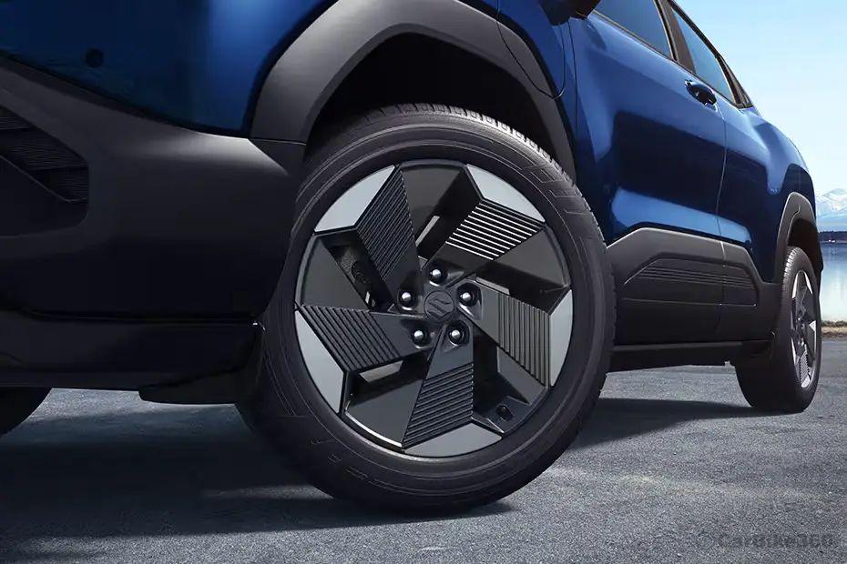 Maruti e Vitara Front Wheel Maruti e Vitara Front Wheel