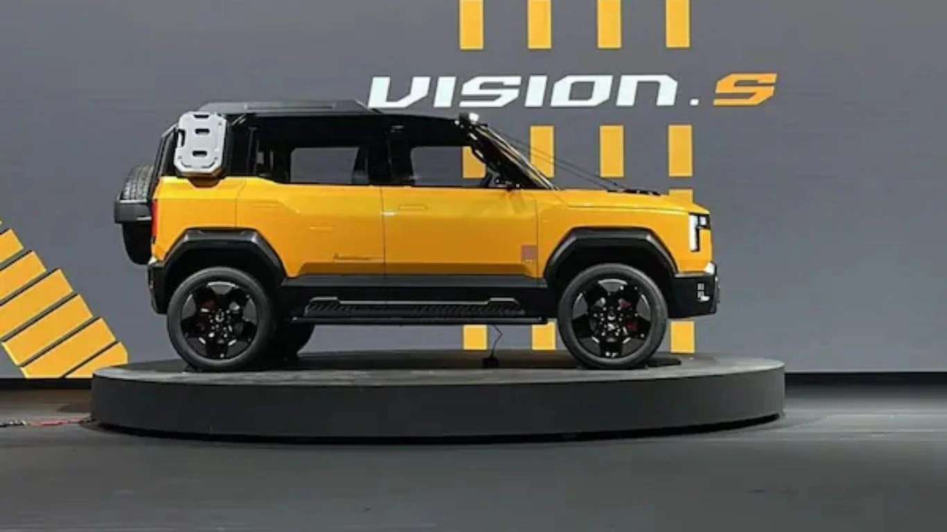 Mahindra Vision S