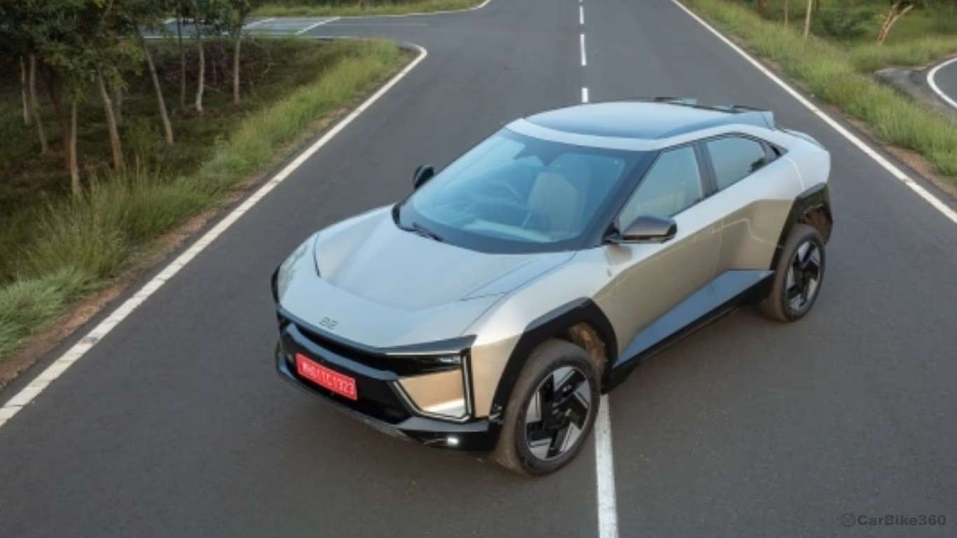 Mahindra & Mahindra reports 35% profit growth in FY2026 Audio