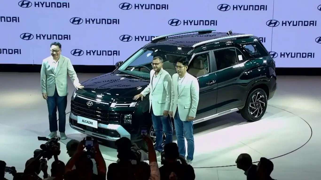 Hyundai ने Alcazar फेसलिफ्ट लॉन्च की, कीमत 14.99 लाख रूपए Hyundai Alcazar facelift launched