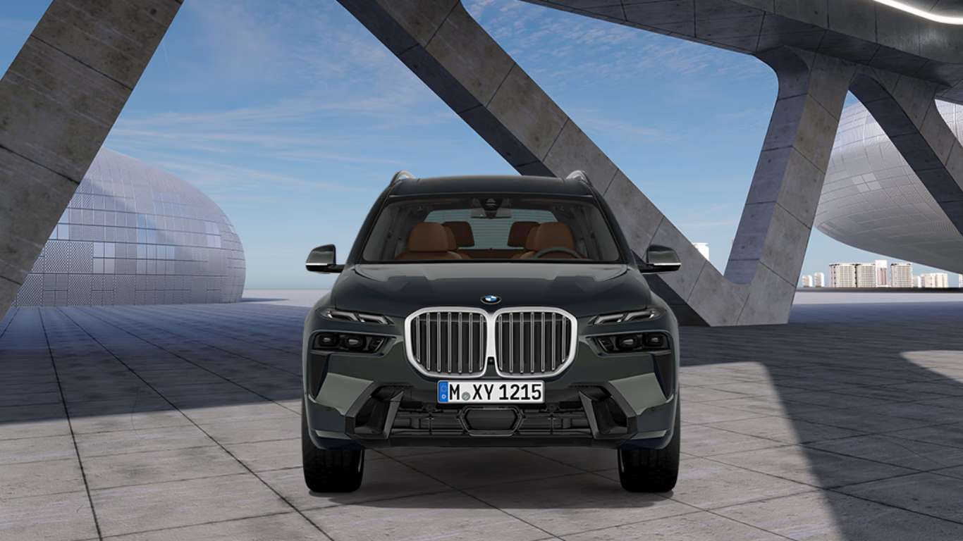 Front design of the BMW X7 focused on BMW icons creates a self-confident and sporty impression Front design of the BMW X7 focused on BMW icons creates a self-confident and sporty impression