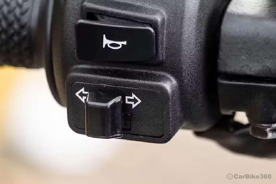 Yamaha MT 15 V2 images Yamaha MT 15 V2 images