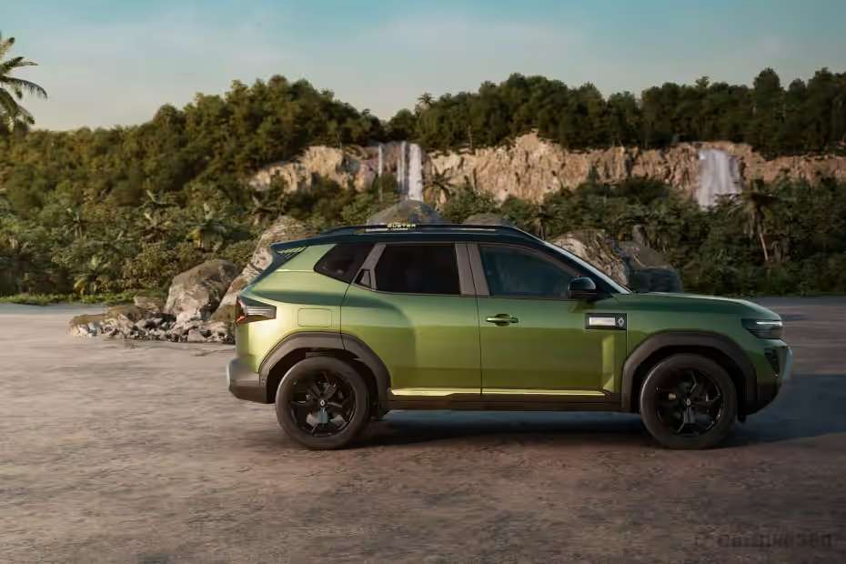 Renault Duster Right Side Renault Duster Right Side