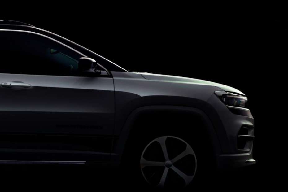 Jeep Meridian 2025 Right Side View Jeep Meridian 2025 Right Side View