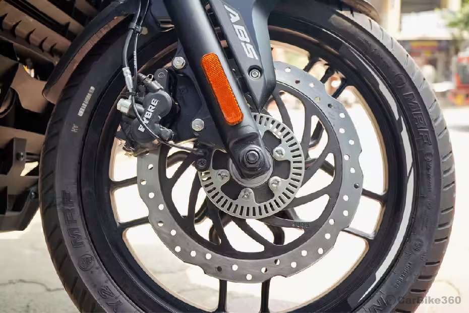 Bajaj Pulsar RS200 images Bajaj Pulsar RS200 images