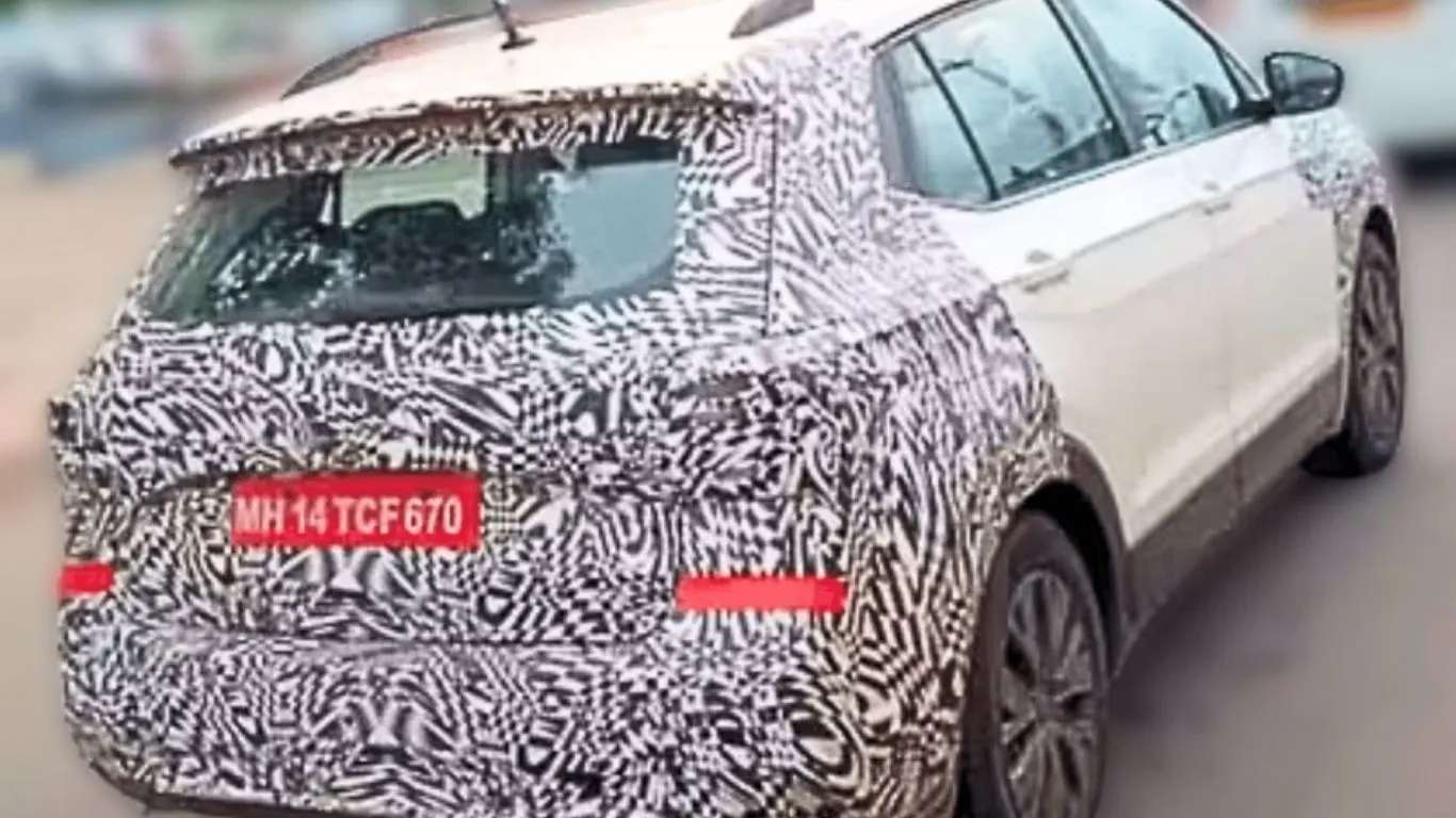 Volkswagen Taigun rear view