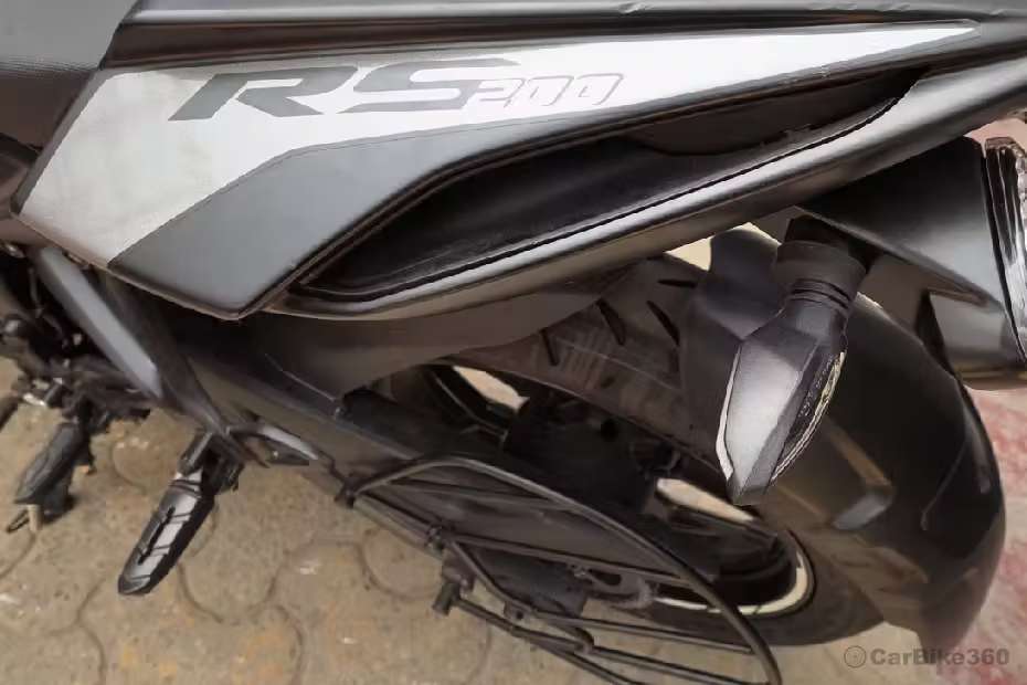 Bajaj Pulsar RS200 images Bajaj Pulsar RS200 images
